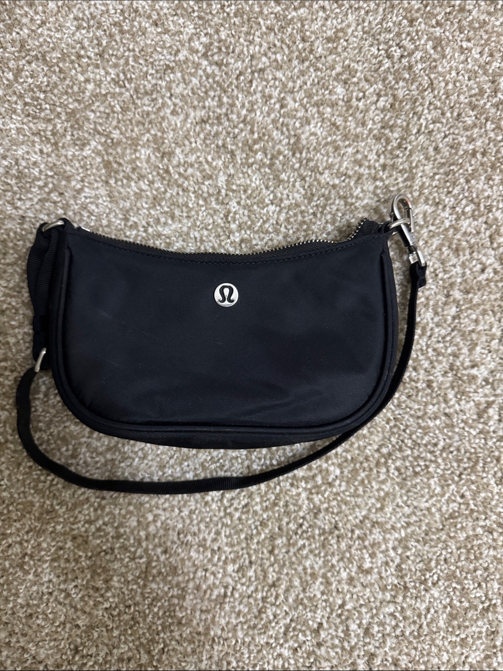 lululemon athletica black mini shoulder bag